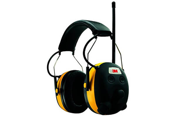 3M WorkTunes Hearing Protector, MP3 Compatible with AM/FM Tuner